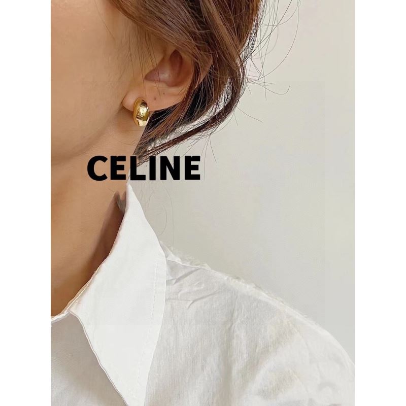 Ce**e earrings
